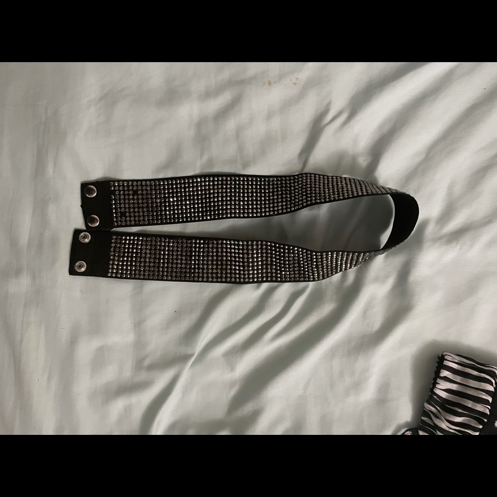 Glitter belt